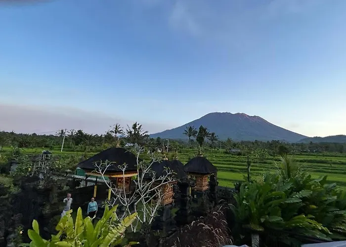 Jero Tumbuk Private Selat